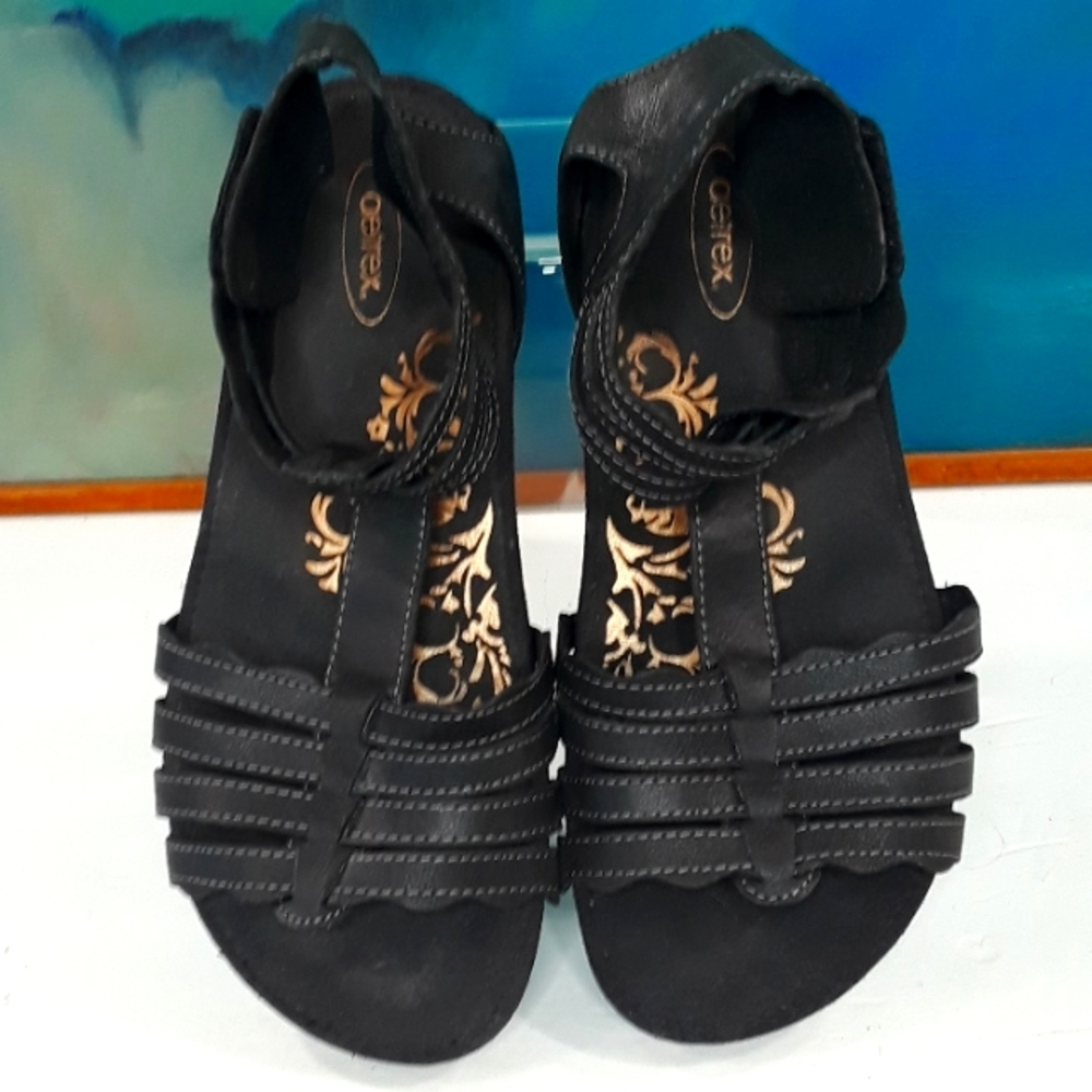 🌺 Aetrex Sandals - Comfortable - Leather - Stitching Detail 🌺